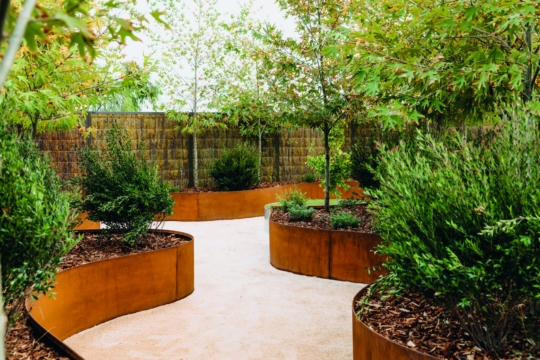 straightcurve-raisedbeds straightcurve garden edging and raised beds