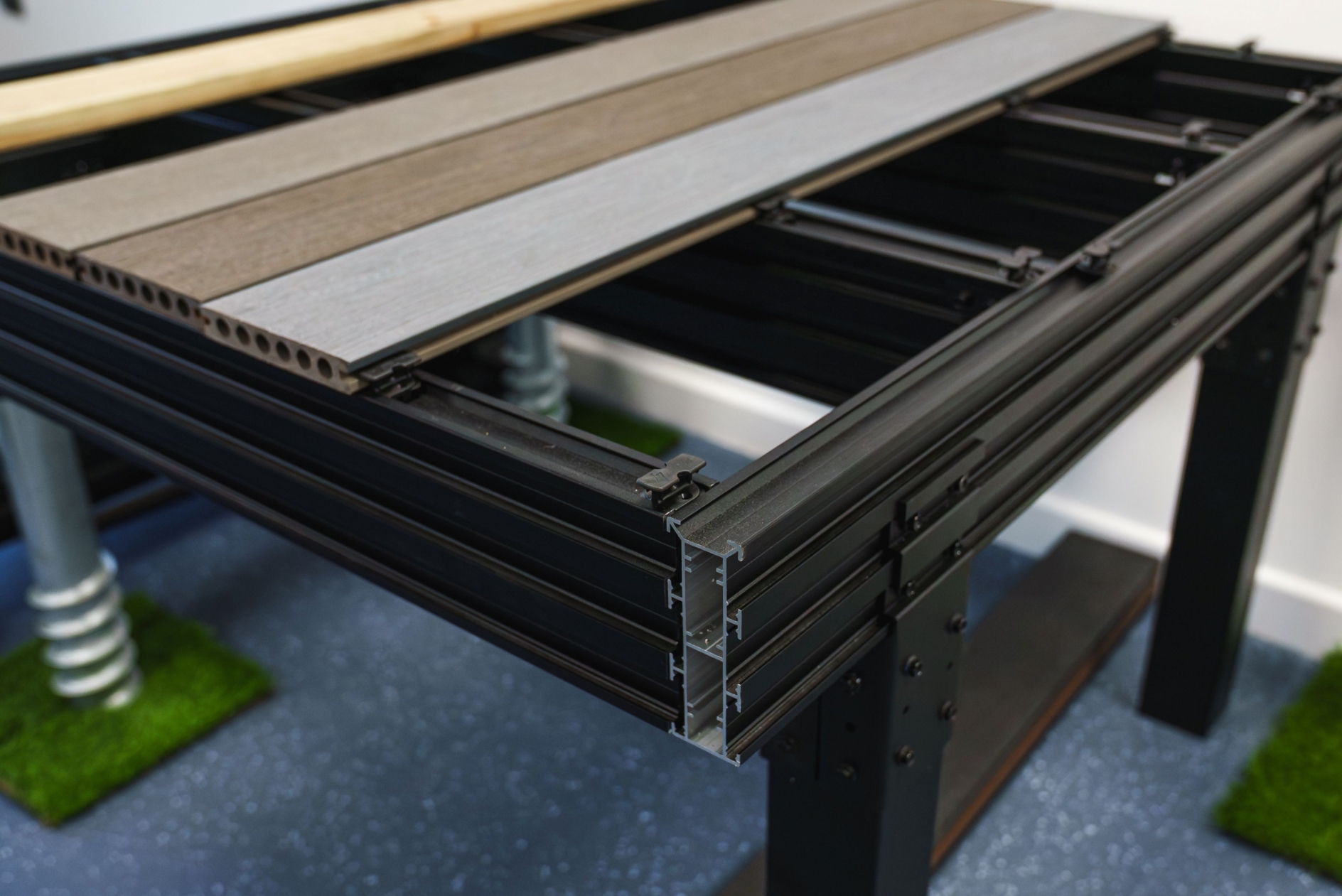 FHB Newport – 0215 r